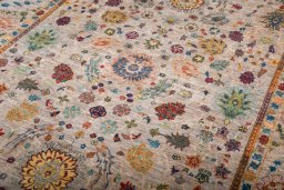 Central medallion detail of Unknown Haj-jalili rug from Pakistan