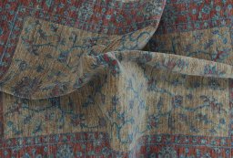 Full view of New Farahan rug from Pakistan, 186 × 122 cm in Beige tones