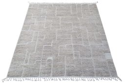 Corner detail of New Morocco rug showing border pattern and Wool pile