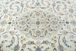 Central medallion detail of New Kashan rug from Iran / Persia
