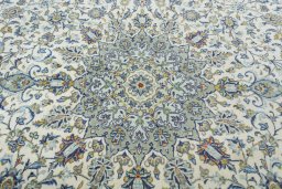 Central medallion detail of New Kashan rug from Iran / Persia