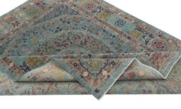 Central medallion detail of New Haj-jalili rug from Pakistan