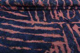 Full view of 1970s Vintage rug from Pakistan, 354 × 284 cm in Red tones