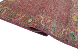 Close-up detail of New Farahan rug from Pakistan showing Wool weave