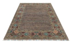 Surface texture of New Samarkand rug with natural Wool and intricate pattern