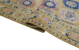Close-up detail of New Samarkand rug from Pakistan showing Wool weave