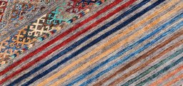 Central medallion detail of New Samarkand rug from Pakistan