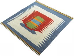 Corner detail of New Kilim Sofre rug showing border pattern and Wool pile