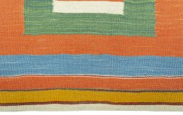Central medallion detail of New Kilim Sofre rug from Turkey