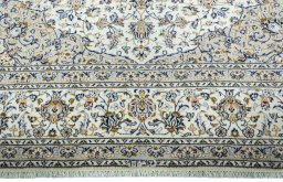Full view of 2000s Kashan rug from Iran / Persia, 400 × 301 cm in Beige tones