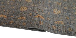 Close-up detail of New Farahan rug from Pakistan showing Wool weave