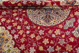 Close-up detail of 2000s Kashan rug from Iran / Persia showing Wool weave