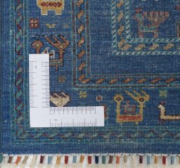 Corner detail of New Samarkand rug showing border pattern and Wool pile