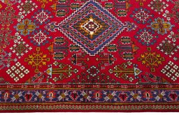 Full view of 2000s Meymeh rug from Iran / Persia, 318 × 111 cm in Red tones