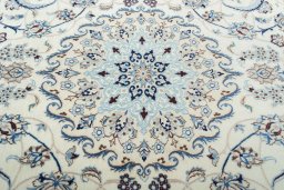 Central medallion detail of 2000s Nain rug from Iran / Persia