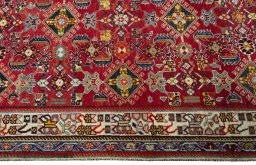 Close-up detail of 2000s Shiraz rug from Iran / Persia showing Wool weave