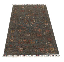 Surface texture of New Samarkand rug with natural Wool and intricate pattern