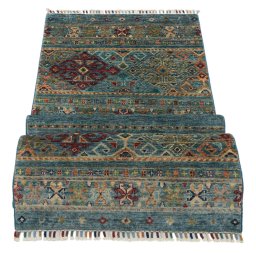 Central medallion detail of New Samarkand rug from Pakistan