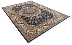 Corner detail of New Farahan rug showing border pattern and Wool pile