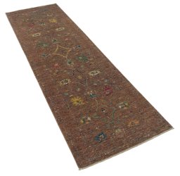 Corner detail of New Farahan rug showing border pattern and Wool pile