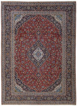 Full view of New Kashan rug from Iran / Persia, 412 × 300 cm in Red tones