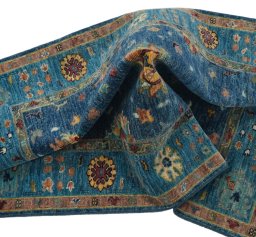 Full view of New Farahan rug from Pakistan, 121 × 85 cm in Blue tones
