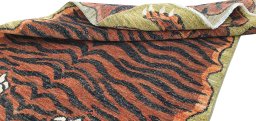 Close-up detail of New Farahan rug from Pakistan showing Wool weave