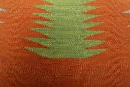 Backside of handmade New Kilim Sofre rug showing knot structure and weave density