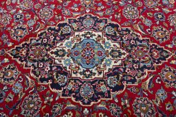 Central medallion detail of 2000s Kashan rug from Iran / Persia