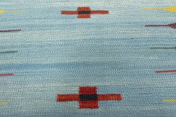 Backside of handmade New Kilim Sofre rug showing knot structure and weave density