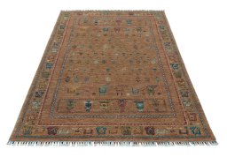 Surface texture of New Samarkand rug with natural Wool and intricate pattern
