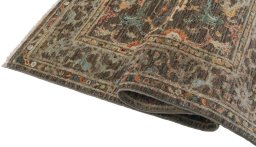 Close-up detail of New Farahan rug from Pakistan showing Wool weave