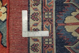 Close-up detail of New Farahan rug from Iran / Persia showing Wool weave