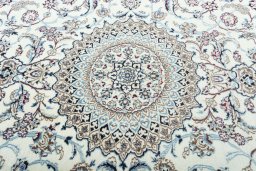 Central medallion detail of 2000s Nain rug from Iran / Persia