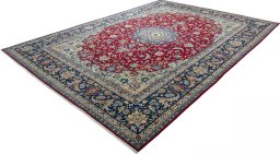Corner detail of 2000s Najafabad rug showing border pattern and Wool pile