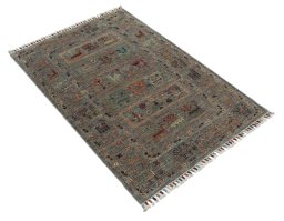Corner detail of New Samarkand rug showing border pattern and Wool pile