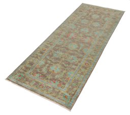 Close-up detail of New Farahan rug from Pakistan showing Wool weave