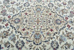 Central medallion detail of 2000s Kashan rug from Iran / Persia