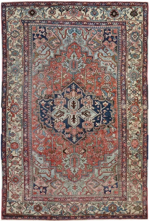 Serapi Antique