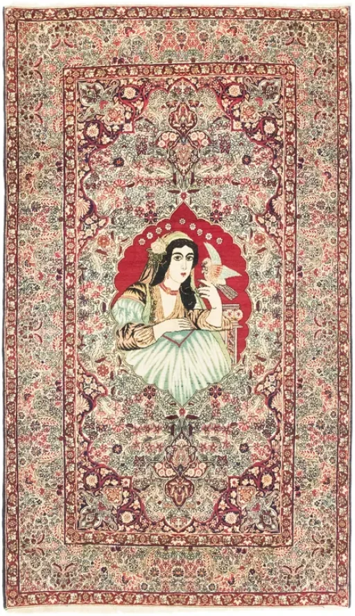 Lavar Antique