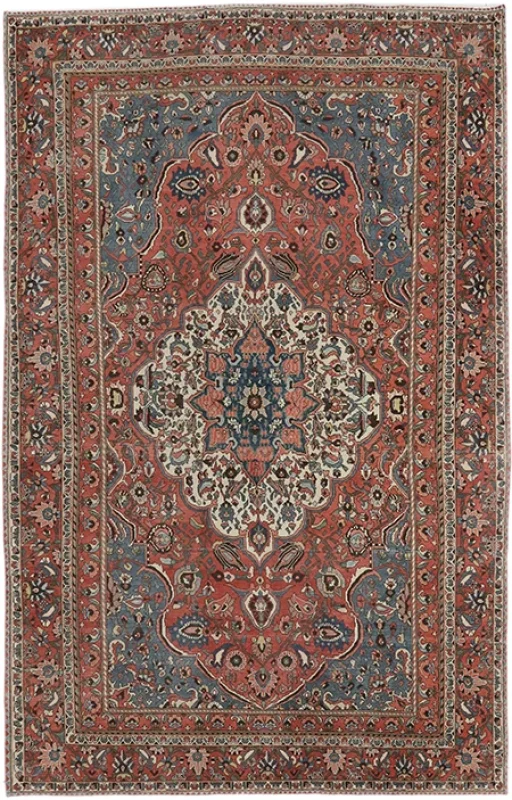 Bakhtiar Antique Vintage
