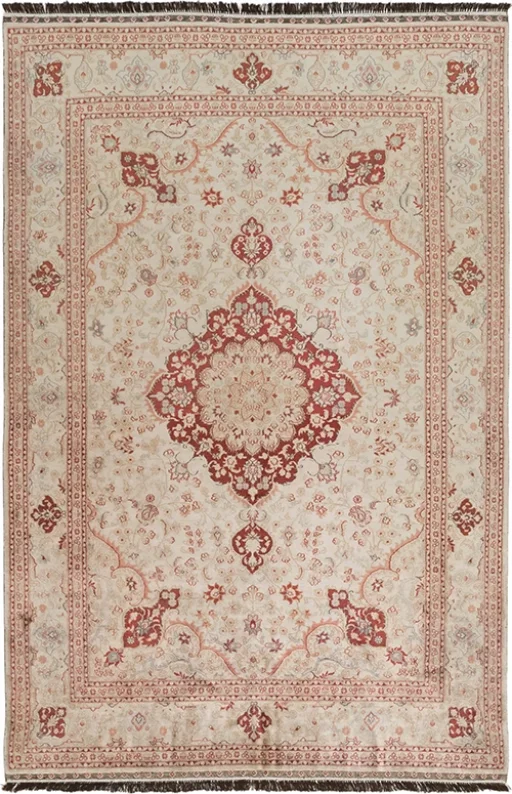 Istanbul Semi Antique Silk