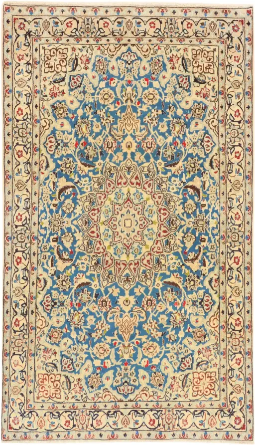 Nain Old With Silk